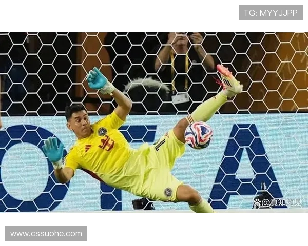 38 岁门神 8 次扑救 + 扑点封神！乌斯塔里当选世俱杯 MVP